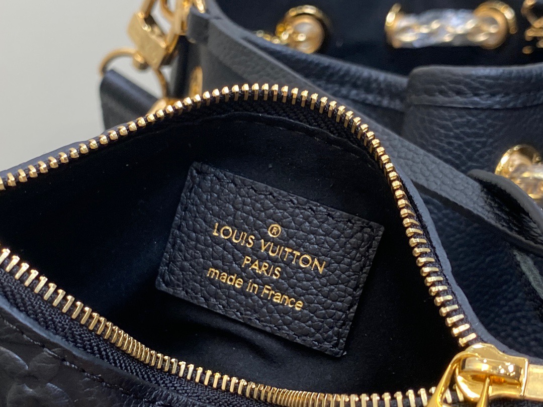 Louis Vuitton Shopping Bags